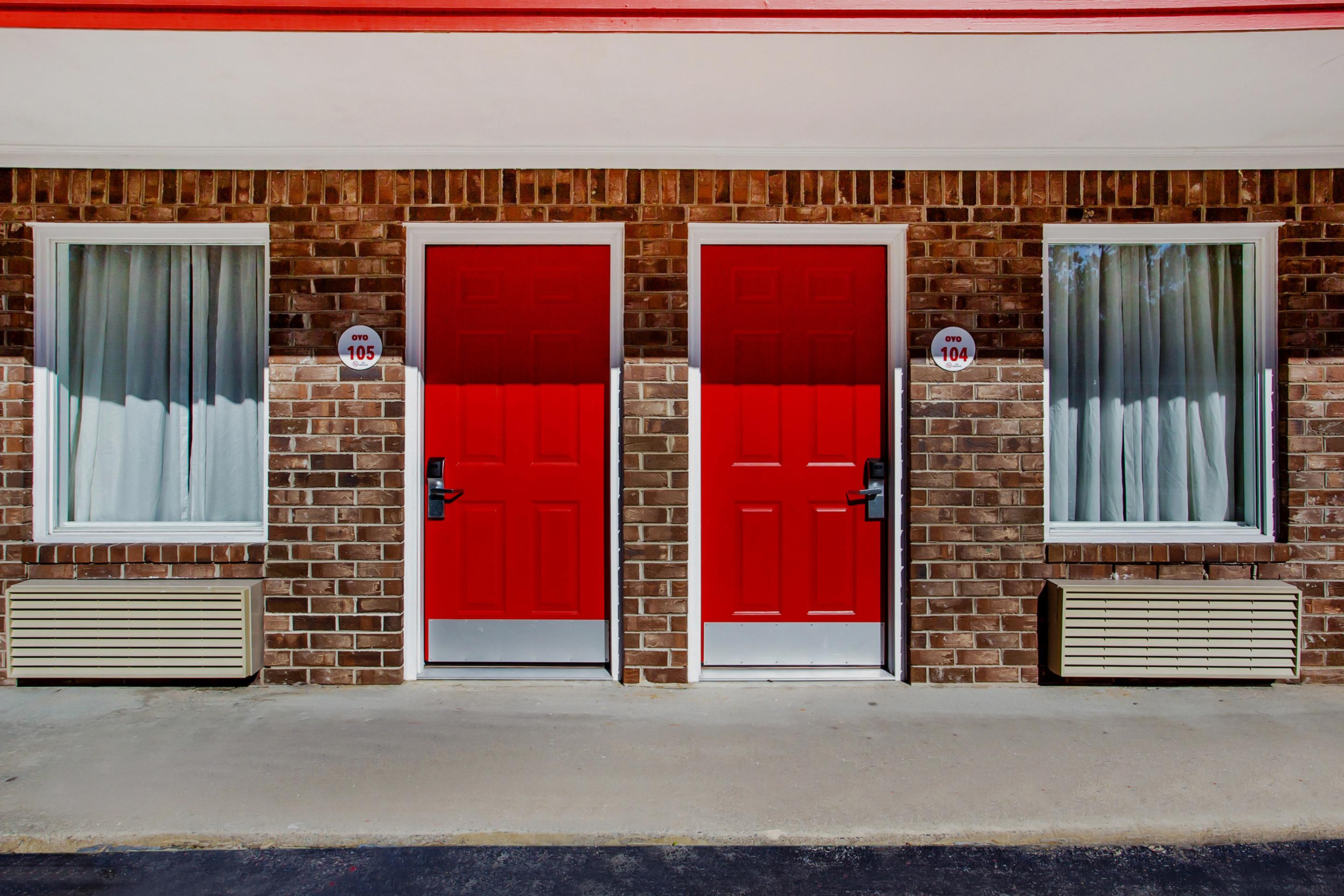 Oyo Hotel Ridgeland East Exterior foto
